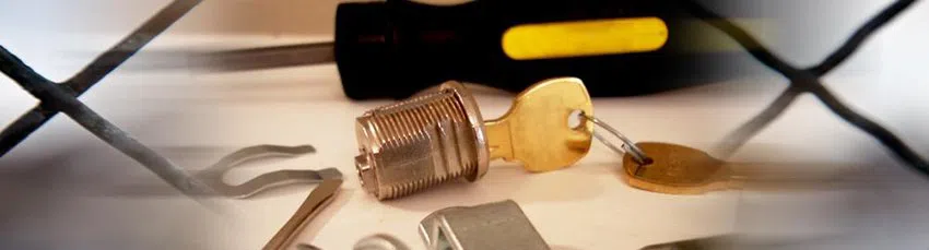 Community Locksmith Store Henrico, VA 804-608-5980 - changing-locks