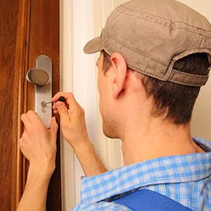 Community Locksmith Store Henrico, VA 804-608-5980 - lock-opening